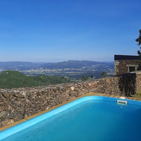 Quarteis De Santa Justa Cerquido