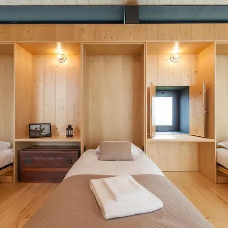 Quarteis De Santa Justa *