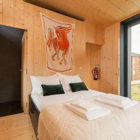 Quarteis De Santa Justa Cerquido