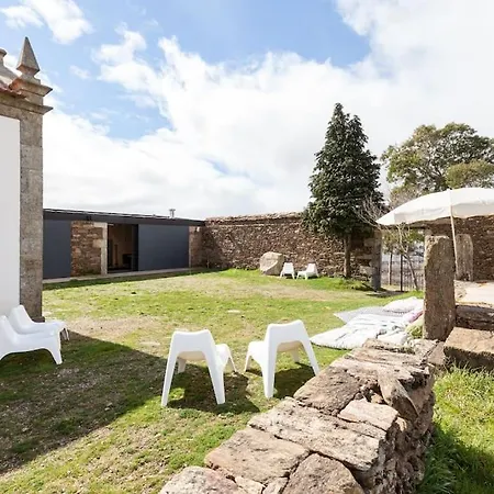 Quarteis De Santa Justa Cerquido