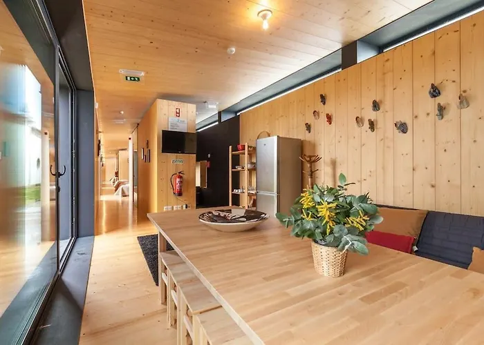 Quarteis De Santa Justa Nyaraló