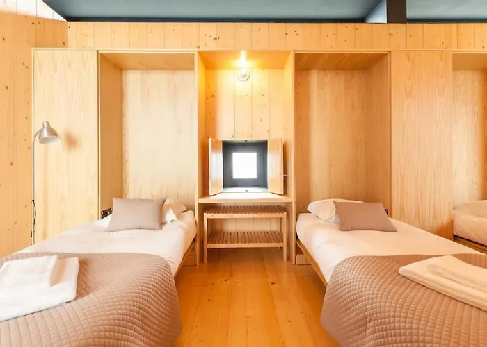 Quarteis De Santa Justa Nyaraló Cerquido