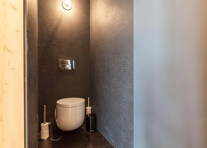 Quarteis De Santa Justa Nyaraló *