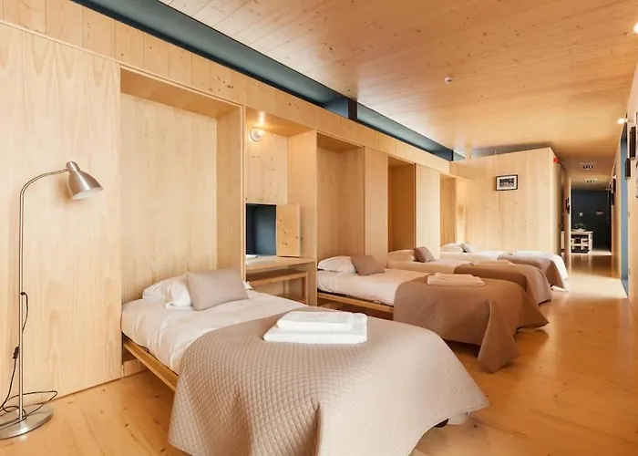 Quarteis De Santa Justa Nyaraló Cerquido