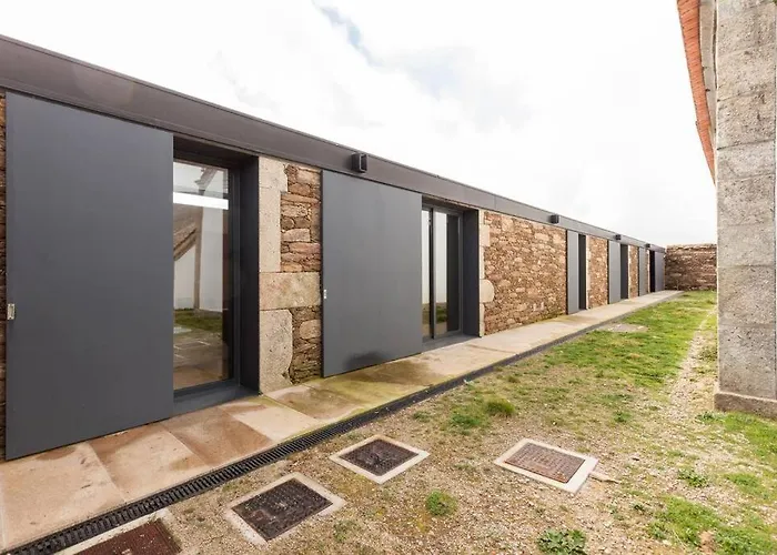 Quarteis De Santa Justa *