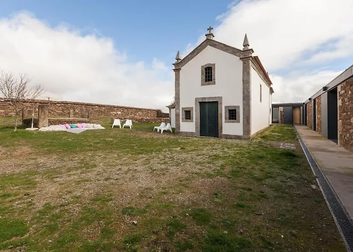 Quarteis De Santa Justa Cerquido