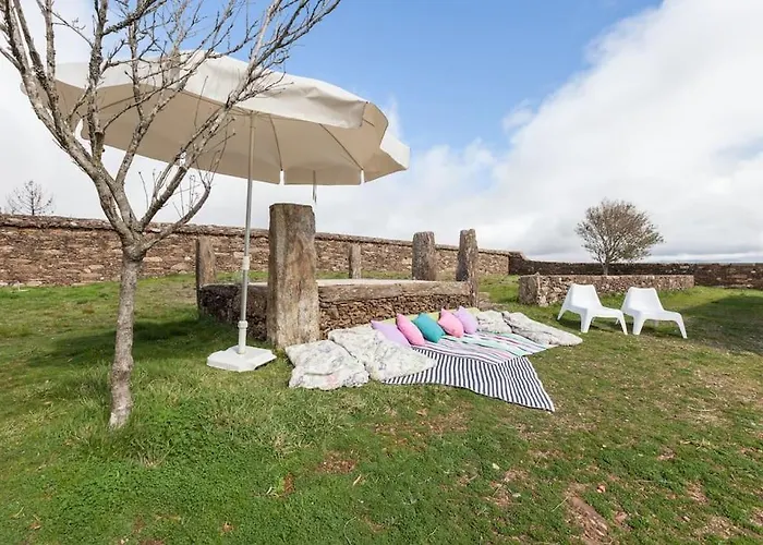 Quarteis De Santa Justa