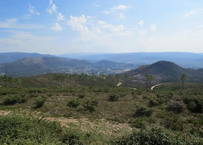 Quarteis De Santa Justa Cerquido