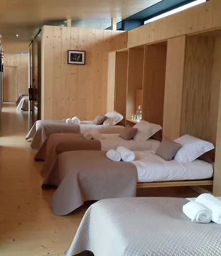 Quarteis De Santa Justa Nyaraló